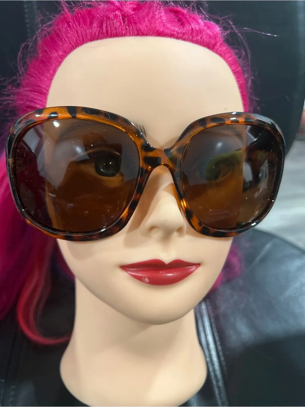 N/A sunglasses look